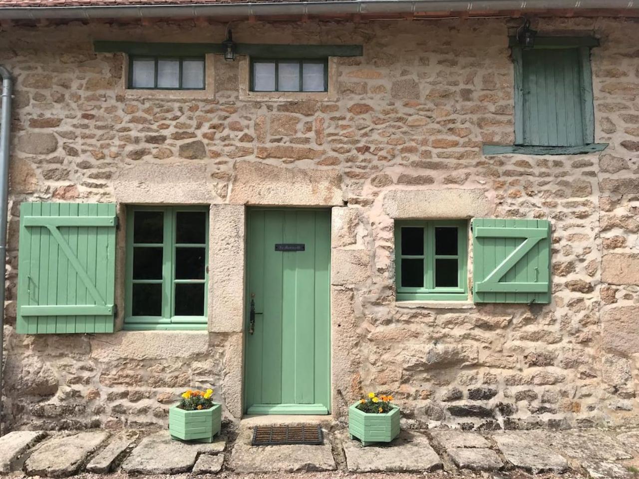 Morvan La Pastourelle Quarré-les-Tombes 外观 照片